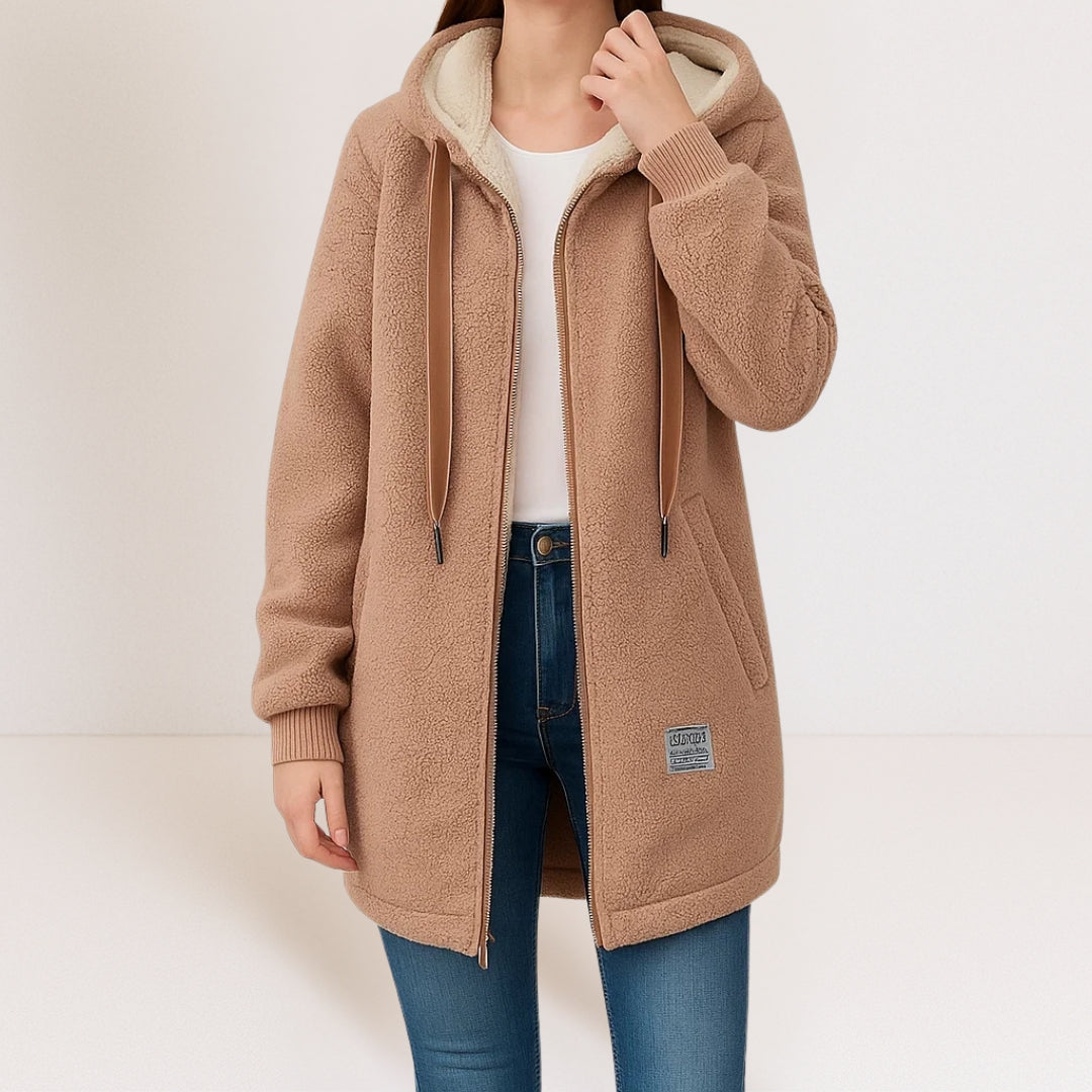 Clara – Premium Fleecejacke für Frauen